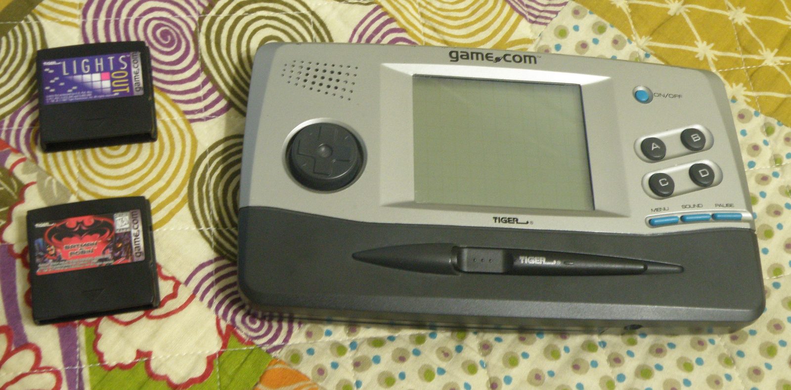 Tiger Game.com 主機 + 卡帶